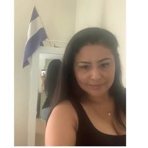 Meet your Posher, Mirna